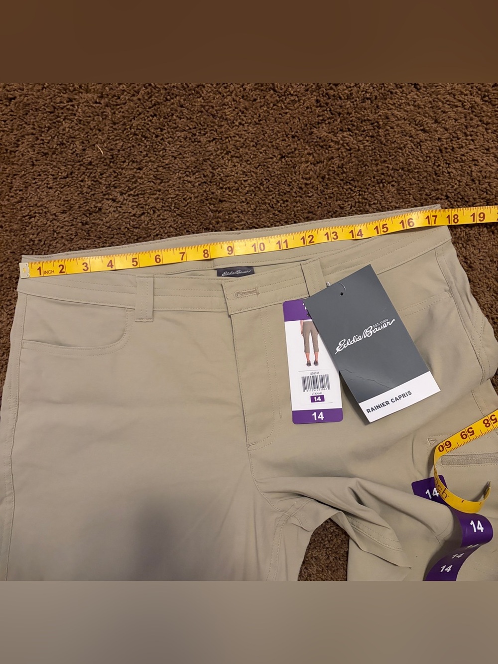 NWT Eddie Bauer Rainier Capris Women’s 14 LT Khaki Hiking Stretch UPF 50+ - Picture 4 of 10